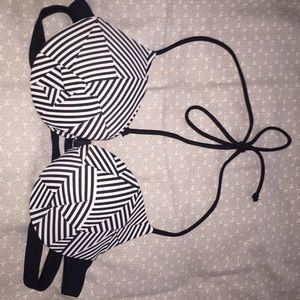 VS Pink Swimsuit Top Black and White Geo Stripes